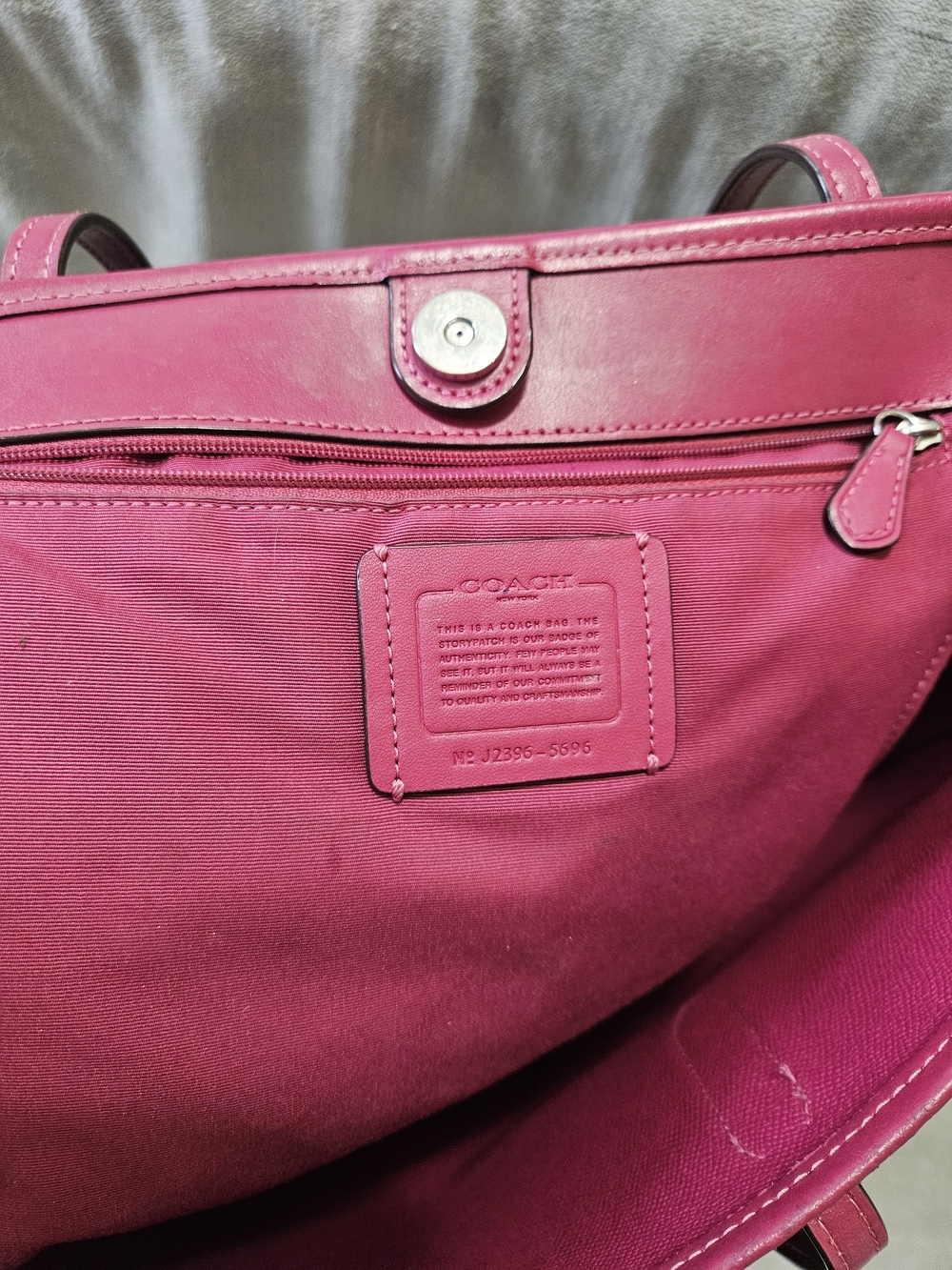 Coach Black Signature Tote with Berry Trim - Picture 5 of 6